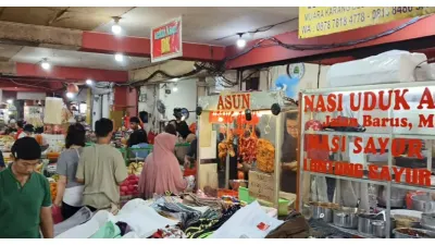 Pasar Muara Karang, Jakarta Utara (Sumber: YouTube Jia Xiang Home Town Channel)