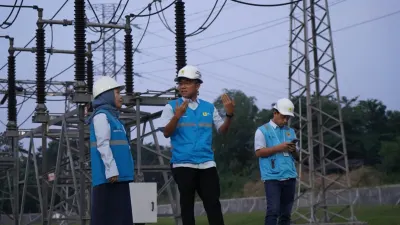 Saluran Udara Tegangan Tinggi (SUTT) 150 kilo Volt (kV) Telukjambe – KTT IKK (Indah Kiat Karawang) yang berlokasi di Kecamatan Telukjambe, Kabupaten Karawang, Jawa Barat. (Sumber: Ist)