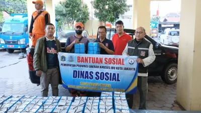 104.637 Jiwa Warga Terdampak Bencana, Dapat Bantuan dari Dinsos DKI Jakarta! 
