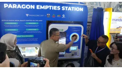 Perkuat Pengurangan Sampah dari Sumber, Pemprov DKI Jakarta Hadirkan Smart Dropbox di Halte CSW