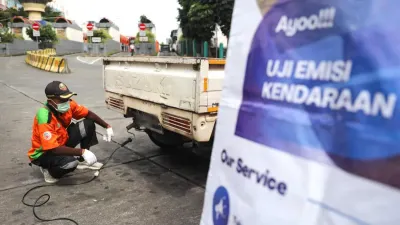 Sudin LH Jakarta Selatan Lakukan Razia Uji Emisi Kendaraan di Terminal Blok M: 30 Kendaraan Tidak Lolos
