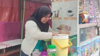 Dari Warung Sederhana, PNM Dampingi Ibu Dewi Jadi Agen Perubahan