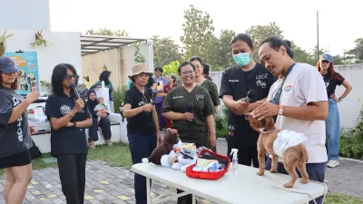 Pet First Aid Workshop 2026 (PawSAFE) di Le Gareca Space, Yogyakarta, Minggu, 19 April 2026.