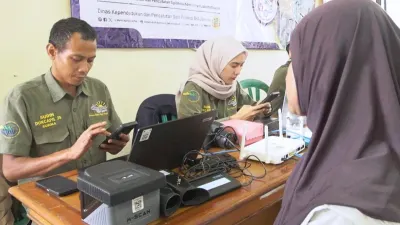 Dukcapil DKI Jakarta Catat 7.911 Pendatang Baru ke Ibu Kota: 57 Persen Usia Produktif