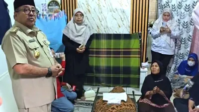 Tragedi Kecelakaan Stasiun Bekasi Timur, Rano Lakukan Takziah Sebut 14 di Antara Korban MD, 4 Warga Jakarta