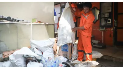 Program Bank Sampah Sekolah di Pejaten Barat (Sumber: beritajakarta.id)