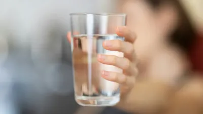 Sering Haus dan Lemas Padahal Minum Air? Ternyata Ini Kesalahan Kecil yang Jarang Disadari