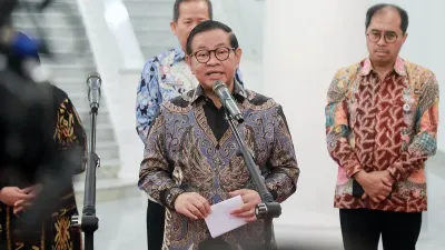 Jam Operasional Dikeluhkan Masyarakat, Pramono Anung akan Tindak Tegas Izin Lapangan Padel di DKI Jakarta
