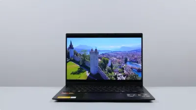 Spesifikasi Asus Zenbook 14 OLED 2026. (Sumber: youtube.com/@JagatReview)