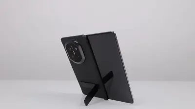 Spesifikasi Huawei Mate X7. (Sumber: youtube.com/@JagatReview)