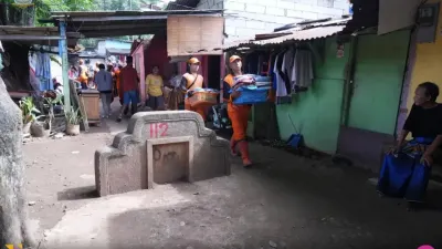 27 Kepala Keluarga Penghuni TPU Kebon Nanas Direlokasi ke Rusun Jakarta Timur