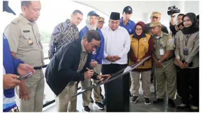 Gubernur Pramono Resmikan Waduk Cilangkap Batu Licin, jadi Solusi Pengendalian Banjir dan Ruang Publik Hijau Berkelanjutan
