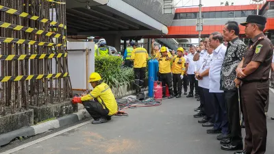 109 Tiang Monorel Terbengkalai Jalan HR Rasuna Said Mulai Dibongkar! Bang Yos: Terima Kasih Pak Gubernur Pramono 