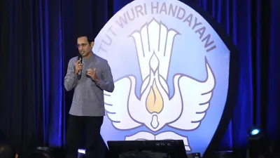 Mantan Mendikbudristek, Nadiem Anwar Makarim (Sumber: gurudikdas.dikdasmen.go.id)