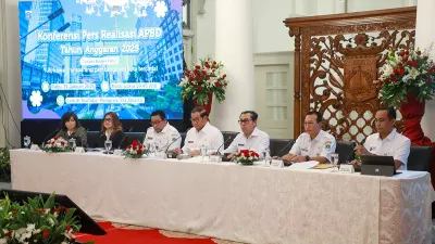 Bahas Realisasi APBD Tahun 2025, Pramono Anung Prioritaskan Kesejahteraan Masyarakat