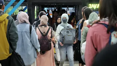 Imbas Banjir di Sejumlah Titik Wilayah DKI Jakarta, Ada Perubahan Rute dan Penyesuaian TransJakarta Pagi Ini! 
