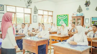 Ilustrasi Profesi Guru. (Sumber: kemendikdasmen.go.id)
