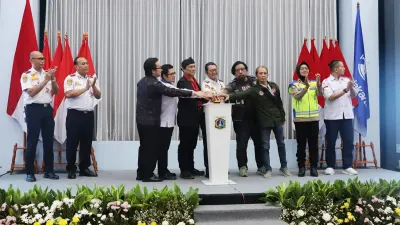Dinas Perhubungan (Dishub) DKI Jakarta resmi memulai langkah baru untuk memperkuat ketertiban lalu lintas di ibu kota melalui program Ojol Pelopor KITA Jakarta 2026. (Sumber: beritajakarta.id | Foto: beritajakarta.id)