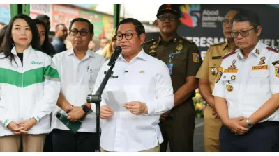 Gubernur DKI Jakarta Pramono Anung Resmikan Shelter Ojol di Kawasan Thamrin (Sumber: beritajakarta.id)