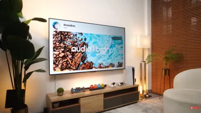 Spesifikasi TV TCL Q7D Pro. (Sumber: youtube.com/@DHIARCOM)