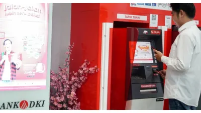 ATM Bank Jakarta (Sumber: beritajakarta.id)