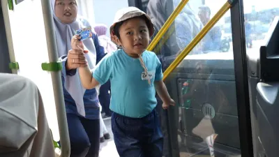 Dalam rangka memperingati Hari Anak NNasional, PT Transportasi Jakarta (Transjakarta) menggelar program tahunan bertajuk 'Merakids 2026: Bermain, Belajar, dan Berpetualang' pada Kamis, 23 Juli 2026. (Sumber: Beritajakarta.id | Foto: Beritajakarta.id)