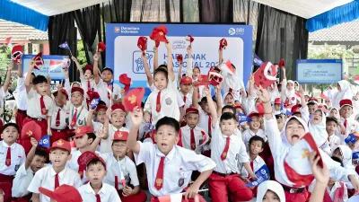 BRI Peduli menggelar kegiatan Hari Anak Nasional 2026 melalui kelas inspirasi dan Program Ini Sekolahku untuk mendukung pendidikan anak Indonesia.
