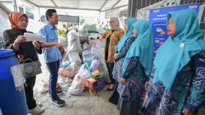 BTN berkolaborasi dengan Bank Sampah Muria Berseri Kudus untuk mendorong pengurangan emisi dan pengelolaan sampah bernilai ekonomi.