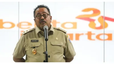 Jalan Amblas di Lenteng Agung Jadi Alarm, Rano Karno Minta Antisipasi Saluran Bawah Rel Kereta
