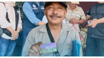 Penerima Bantuan Sosial (Bansos) (Sumber: Instagram @dinsosdkijakarta)