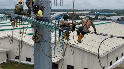 Infrastruktur ketenagalistrikan terus diperkuat guna mendukung pertumbuhan industri dan bisnis digital di Jawa Barat.