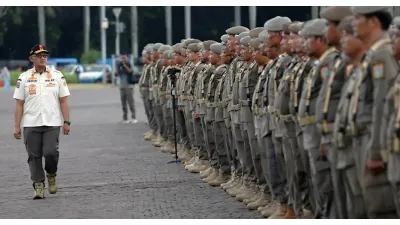 Satpol PP DKI Jakarta (Sumber: beritajakarta.id)