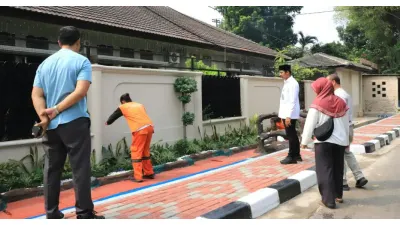 Penataan Kawasan di Jalan Bank Raya II, RT 08/07, Kelurahan Pela Mampang (Sumber: beritajakarta.id)