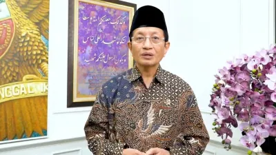 Menag Nasaruddin Umar mengajak masyarakat memperkuat persatuan, toleransi, dan kepedulian pada Tahun Baru 1448 H.