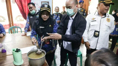 Sudin gabungan Jakarta Barat diketahui berikan surat peringatan kepada salah satu rumah makan pada Rabu, 17 Juni 2026. (Sumber: beritajakarta.id | Foto: beritajakarta.id)