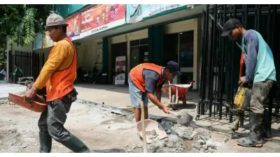 Program Padat Karya (Sumber: beritajakarta.id)