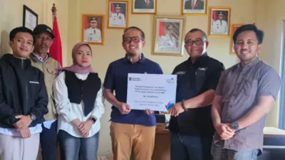 Investasi Kesehatan Jangka Panjang, 118 Keluarga di Cianjur Terima Bantuan Air Bersih dari PLN