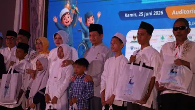 Wakaf Salman turut berpartisipasi dan memberikan dukungan dalam kegiatan Lebaran Yatim dan Penyandang Disabilitas yang diselenggarakan oleh Kementerian Agama. (Sumber: Ist)