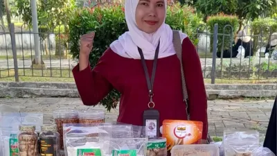 Didukung BRI, Usaha Jufriyah Berkembang dari Peyek Rumahan Hingga Tepung Ayam Goreng