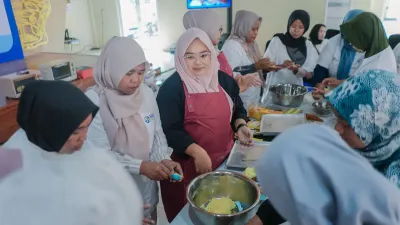 Perkuat Ekonomi Mikro, BRI Peduli Gelar Program Pemberdayaan Purna Pekerja Migran di Cirebon