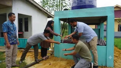 Pada musim kemarau, keterbatasan debit air bahkan kerap menjadi kendala yang memengaruhi aktivitas rumah tangga masyarakat.