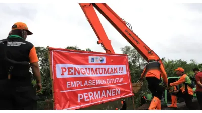 Emplasemen Sampah di TPU Tanah Kusir Ditutup (Sumber: beritajakarta.id)