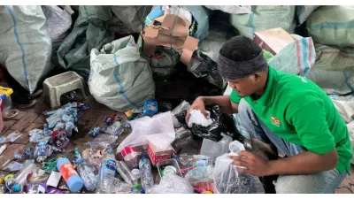 Pemilahan Sampah dari Sumbernya (Sumber: beritajakarta.id)