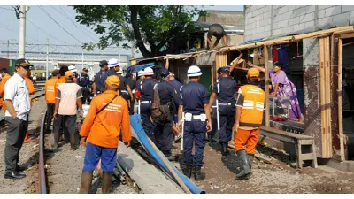 Dari Bantaran Rel ke Hunian Layak, Pemprov DKI Jakarta Siap Dukung Program Pemerintah Pusat