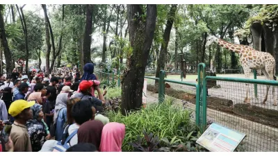 Libur dan Cuti Bersama Kenaikan Yesus Kristus Disambung dengan Akhir Pekan, Pengunjung Ragunan Diprediksi Bakal Tembus 120 Ribu Orang