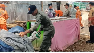 Bangunan Liar di Jalan Utan Jati Jakarta Barat Ditertibkan (Sumber: beritajakarta.id)