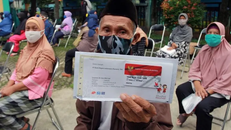 Proses penyaluran bantuan Program Keluarga Harapan (PKH) dan Bantuan Pangan Non Tunai (BPNT) untuk tahap 2 2025.