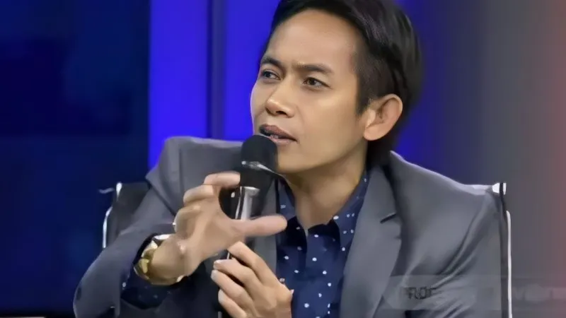Kuasa hukum Pegi Setiawan, Toni RM yang memberi dukungan kepada Polda Jawa Barat untuk memeriksa kembali kliennya terkait kasus Vina Cirebon.