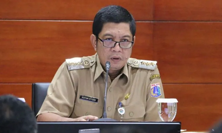 Wali Kota Jakarta Barat, Rustam Effendi. (Poskotanews.com)
